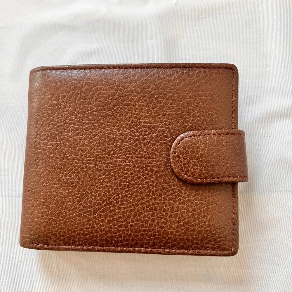 Brown Pebbled Leather Wallet 16 credit card slots Quad-Fold NWOT micro pak